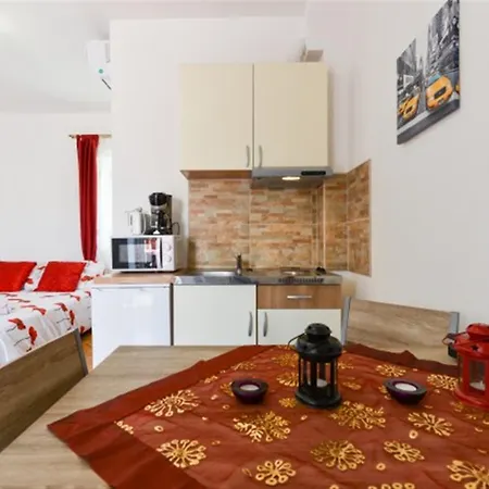 Romantica Apartment